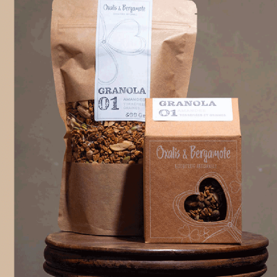 Granola- De klassieker: Geroosterde amandelen, Oxalis et Bergamote