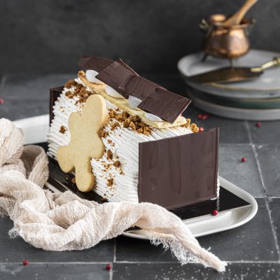 VEGAN Slagroom en framboos buche (enkel tijdens de feestdagen)